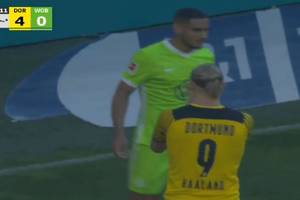 Borussia Dortmund zmiażdżyła rywali! Pięć goli w kwadrans, Wolfsburg na kolanach [WIDEO]