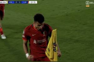 Liverpool przełamał napór Villarrealu! Spektakularny powrót "The Reds" dał im awans do finału LM [WIDEO]