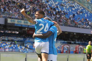 Lorenzo Insigne pożegnał się z Napoli. Gol w ostatnim występie dla klubu [WIDEO]