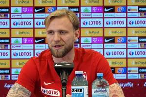 Tymoteusz Puchacz może wyjechać z Bundesligi. Tomasz Ćwiąkała zdradza potencjalny kierunek