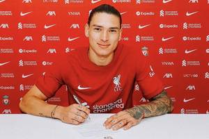Liverpool ogłosił transferowy hit! Nowa gwiazda powitana na Anfield