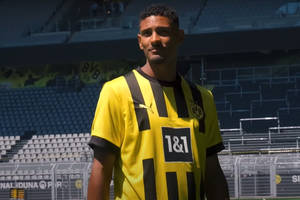 Fatalne informacje o zdrowiu Sebastiena Hallera. Napastnik Borussii Dortmund musi przejść chemioterapię