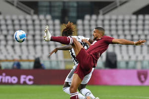 Juventus kupuje następcę Matthijsa de Ligta. "Stara Dama" wyda 40 mln euro na nowego stopera