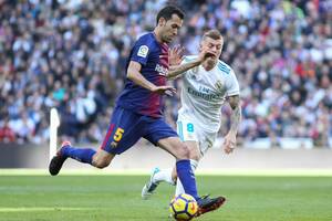 Casemiro-Kroos-Modrić czy Busquets-Xavi-Iniesta? Które trio było lepsze? Porównujemy genialne tercety