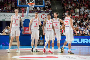 Wymarzony start polskich koszykarzy na EuroBaskecie! Cenne zwycięstwo biało-czerwonych [WIDEO]