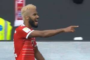 Bayern nie zdejmuje nogi z gazu. Kolejne pewne zwycięstwo mimo festiwalu zmarnowanych szans [WIDEO]