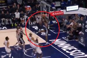 Co za mecz Jeremy'ego Sochana! Polak latał nad koszami. San Antonio Spurs kontynuują zwycięską serię [WIDEO]