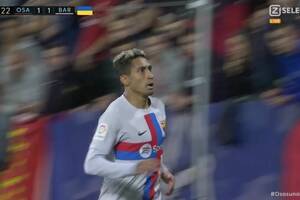Magiczna asysta De Jonga dała wygraną FC Barcelonie! Kontrowersje, czerwona kartka i wielkie emocje [WIDEO]