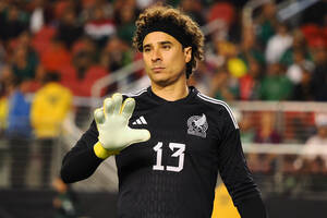 Guillermo Ochoa wraca do Europy. Legenda mundiali zagra w Serie A, będzie dzielił szatnię z Polakiem