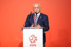 "Źle to świadczy o wszystkich, którzy w tym uczestniczą". Andrzej Strejlau zabrał głos ws. afery premiowej