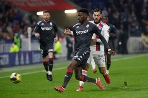Chelsea dopina transfer obrońcy. Negocjacje wkroczyły w decydującą fazę