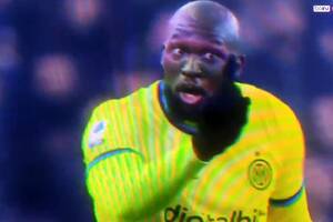Inter kompletnie zawiódł, stracił punkty z outsiderem Serie A. Lukaku i Barella kłócili się na boisku [WIDEO]