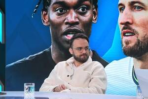 "Ręce precz od niego!". Mateusz Święcicki broni słynnego trenera