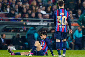 Cios dla FC Barcelony przed El Clasico! Kluczowy piłkarz nie dokończył treningu