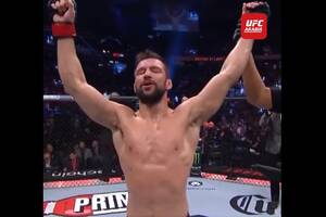 Mateusz Gamrot z kolejnym zwycięstwem w UFC! Sędziowie nie byli jednomyślni [WIDEO]