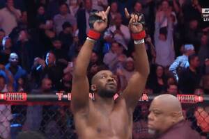 Skandal! Mistrz UFC oskarżony o napaść podczas kontroli antydopingowej