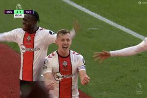 Tottenham roztrwonił dwubramkową przewagę! Szalona końcówka klubu Jana Bednarka i cenny remis [WIDEO]