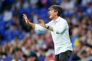 Były trener Korony Kielce robi karierę w La Liga. Jest kandydatem do pracy w Villarrealu
