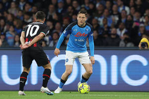 Napoli wytypowało następcę Piotra Zielińskiego. Włosi mają konkurencję z Premier League