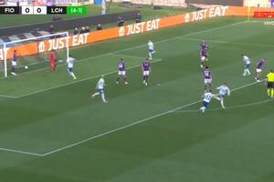 Afonso Sousa przywrócił nadzieję Lechowi Poznań! Szybki gol "Kolejorza" we Florencji [WIDEO]