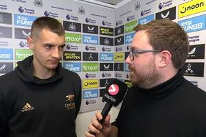 "Wiedziałem, jak miałem ułożone ręce". Kiwior skomentował mecz z Newcastle i interwencję VAR-u [WIDEO]