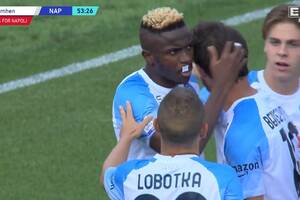 Asysta Bartosza Bereszyńskiego i dublet Osimhena nie wystarczyły Napoli! Niespodziewana pogoń Bologny [WIDEO]