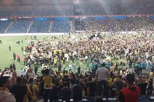 Znany klub wykluczony z europejskich pucharów! Drakońska kara od UEFA po skandalu z kibicami [WIDEO]