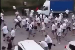 Kibice Legii wywołali skandal w Kazachstanie. Musiała interweniować policja [WIDEO]