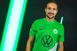 Drużyna Jakuba Kamińskiego rozbiła bank na nowego pomocnika. Wolfsburg potwierdził wielki transfer