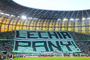 Lechia odpowiedziała na tekst o powiązaniach swojego właściciela. Jadczak nie czekał z ripostą