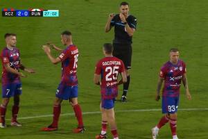 Raków nie dał szans beniaminkowi. Debiutancki gol Kittela, sędziowska kontrowersja [WIDEO]