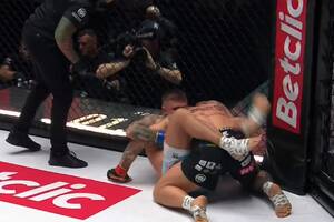Sensacja na Fame MMA! Freakfighter pokonał... swojego byłego trenera [WIDEO]