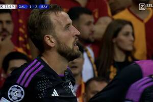 Niesamowita wygrana Bayernu! Harry Kane bohaterem, rywale marnowali okazję za okazją [WIDEO]