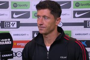 "Nie zasłużyliśmy na porażkę. Druga bramka najbardziej boli". Lewandowski ocenił mecz z Realem [WIDEO]