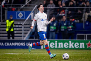 "FC Barcelona widzi, że ma problem z Lewandowskim". Reakcja "Blaugrany" na formę Polaka, ma mieć konkurencję