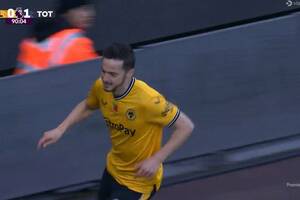 Koszmar Tottenhamu w meczu ligowym! "Spurs" przegrali mecz, w którym prowadzili do 90. minuty [WIDEO]