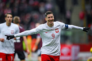 "Nie wiem, dlaczego niektórzy narzucają taką narrację". Robert Lewandowski odpowiedział krytykom