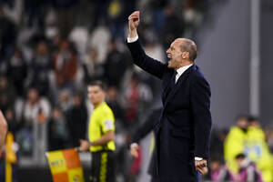 Allegri wszedł do pokoju sędziów i uderzył w arbitra. Szkoleniowiec poniósł konsekwencje