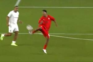 Ronaldinho znów czarował na boisku. Legenda futbolu pokazała wielkie umiejętności [WIDEO]