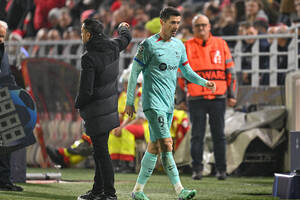 "To liczy się bardziej niż gol. Dużo o tym rozmawialiśmy". Xavi widzi dużą zmianę w grze Lewandowskiego