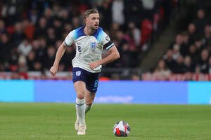 Jordan Henderson wraca do Europy! Jest pełne porozumienie, ujawniono kluczowy zapis kontraktu