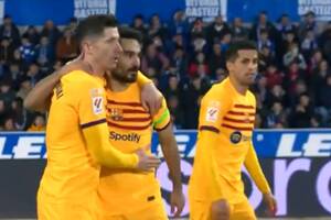 Bramka Lewandowskiego i zwycięstwo Barcelony! Kontrowersyjna czerwona kartka dla Roque [WIDEO]