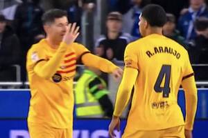 Robert Lewandowski uratował Ronalda Araujo. Ujawniono reakcję Polaka na zachowanie kolegi z FC Barcelony