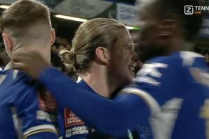 Chelsea wydarła awans z rąk drugoligowca! Londyńczycy uniknęli wielkiego wstydu na Stamford Bridge [WIDEO]