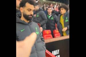 Mohamed Salah wyśmiany prosto w twarz. Zaskakujące sceny po hicie w Pucharze Anglii [WIDEO]