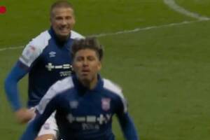 Ipswich Town znów to zrobiło! Gol w 97. minucie pogrążył Southampton, szalona końcówka [WIDEO]