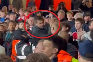 Dantejskie sceny podczas hitu Ligi Mistrzów. Kibice Arsenalu pastwili się nad fanem Bayernu [WIDEO]