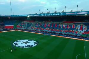Bajeczna oprawa w Lidze Mistrzów. Kibice PSG stanęli na wysokości zadania [WIDEO]