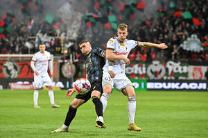 GKS wygrał z... GKS-em! Lechia musi się wstrzymać ze świętowaniem [WIDEO]