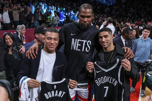 Mbappe jak ikona NBA. Przestroga dla gwiazdy PSG. "Poszedł na skróty"